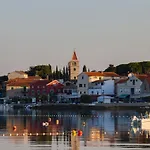 Vinka Apartman Sveti Filip i Jakov